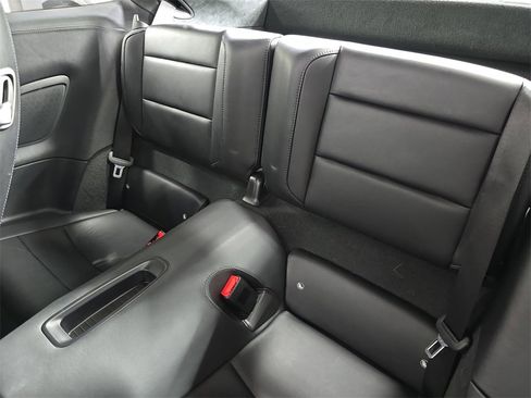 Used 2019 Porsche 911 Turbo S image 24