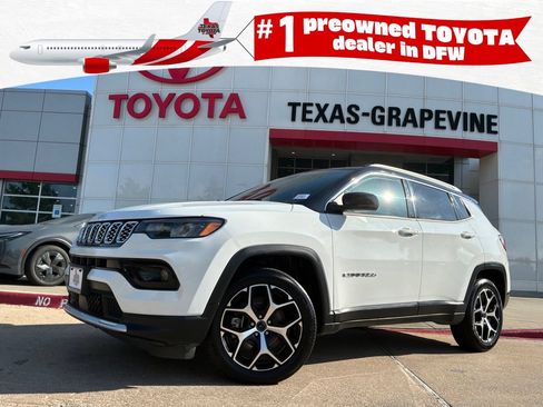 Used 2025 Jeep Compass Limited AWD/4WD image 1