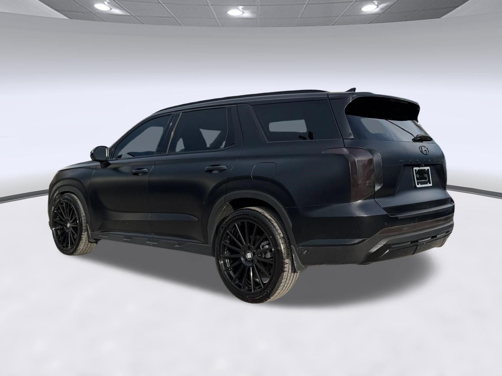 Used 2024 Hyundai Palisade XRT FWD image 3