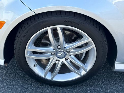 Used 2012 Mercedes-Benz C 250 Sedan image 7