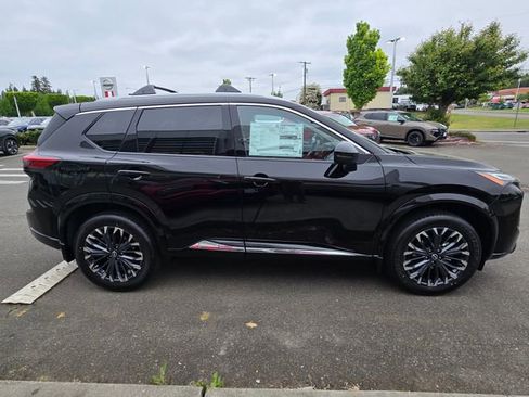 New 2026 Nissan Rogue Platinum AWD/4WD image 4