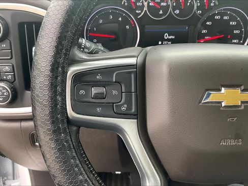 Certified 2022 Chevrolet Silverado 2500 LT w/ Convenience Package image 21