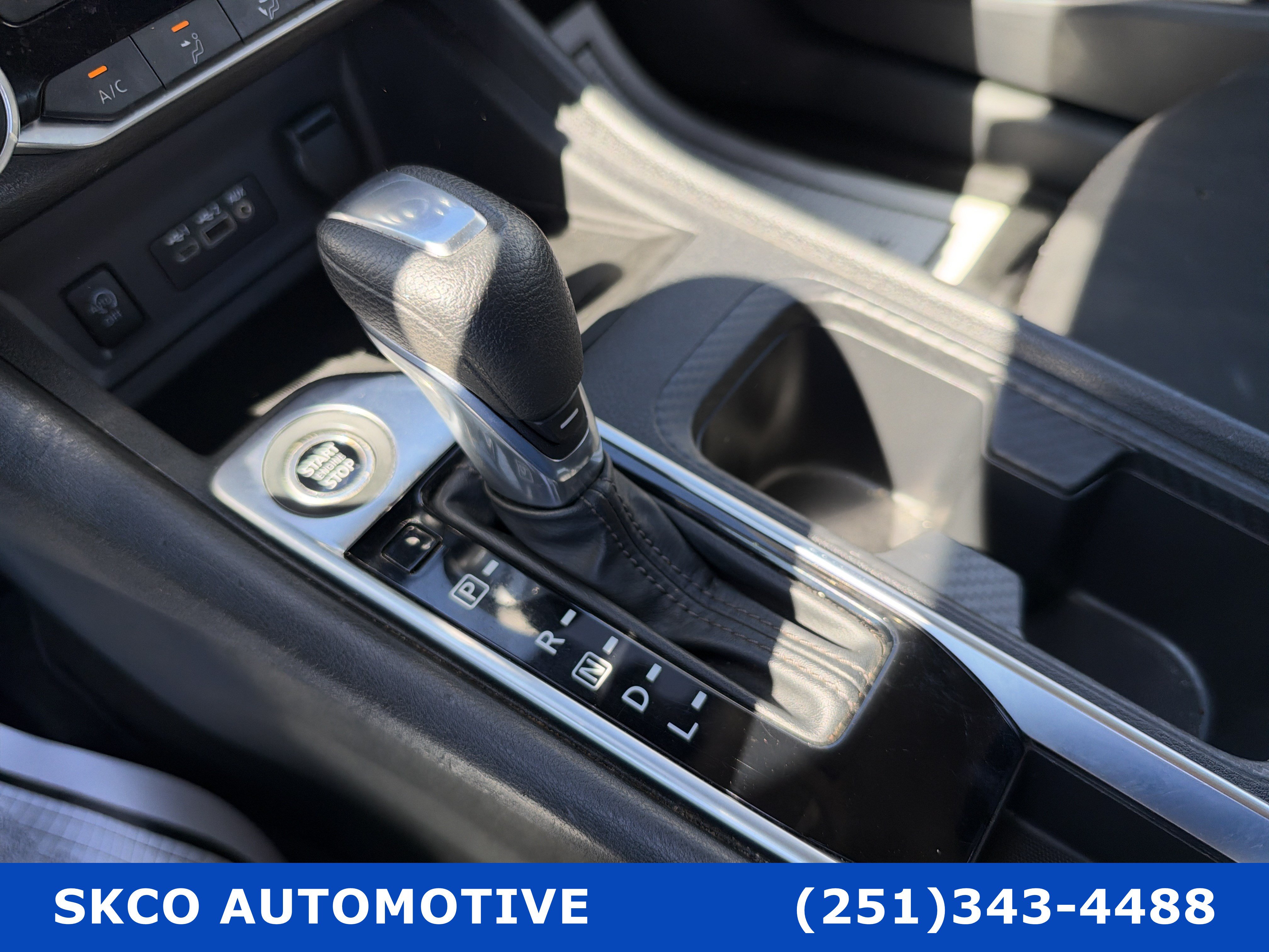 Used 2024 Nissan Sentra SV FWD image 23