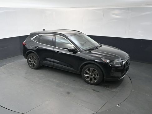 Used 2024 Ford Escape Platinum AWD/4WD image 33
