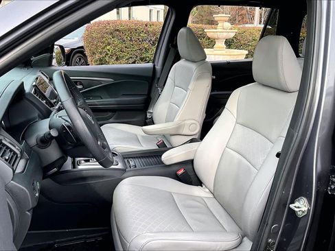 Used 2020 Honda Passport EX-L image 7