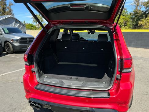 Used 2021 Jeep Grand Cherokee Trackhawk w/ Trailer Tow Group IV AWD/4WD image 24