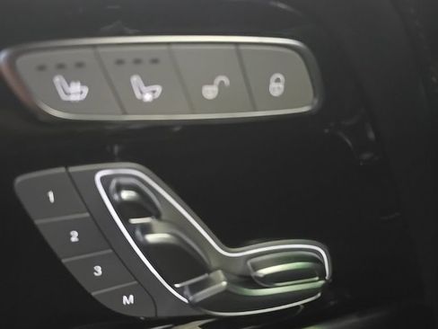 Used 2025 Mercedes-Benz G 63 AMG 4MATIC image 19