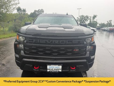 Used 2024 Chevrolet Silverado 1500 Custom Trail Boss AWD/4WD image 2