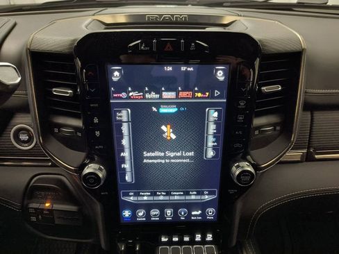 Used 2020 RAM 2500 Limited image 24