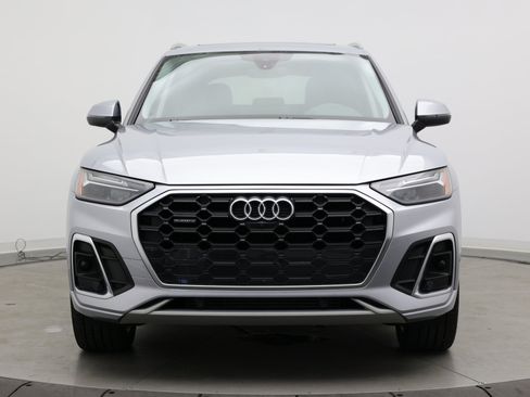Used 2022 Audi Q5 2.0T Premium Plus w/ Premium Plus Package AWD/4WD image 2
