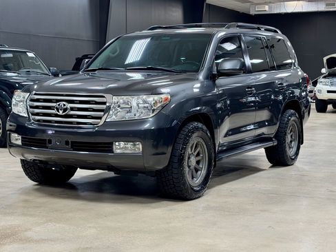 Used 2008 Toyota Land Cruiser AWD/4WD image 2
