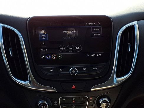 Used 2020 Chevrolet Equinox LT FWD image 15
