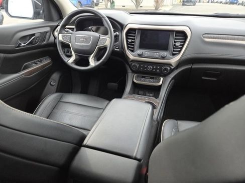 Used 2023 GMC Acadia Denali w/ Denali Technology Package image 32