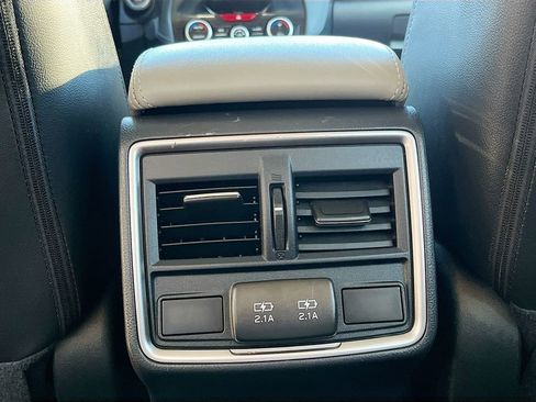 Used 2024 Subaru Forester Limited image 25