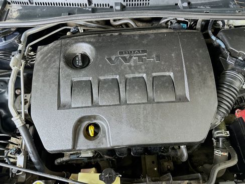 Used 2016 Toyota Corolla S FWD image 32