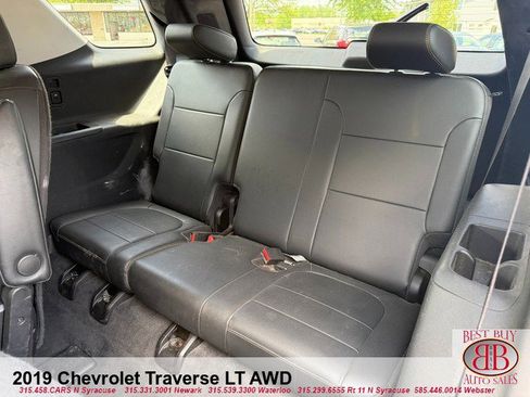 Used 2019 Chevrolet Traverse LT AWD/4WD image 15