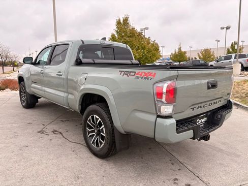 Used 2023 Toyota Tacoma TRD Sport AWD/4WD image 6