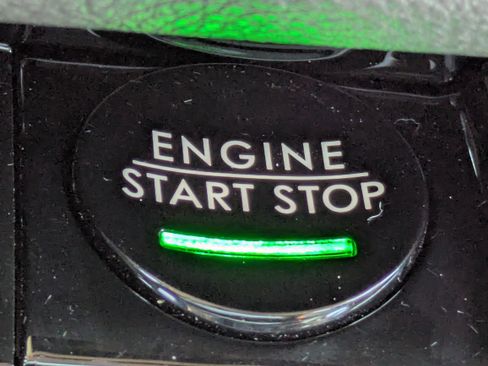 Used 2023 Lincoln Corsair Standard Sport Utility image 31