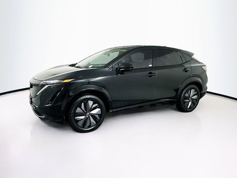 Used 2023 Nissan Ariya AWD image 4