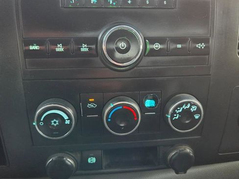 Used 2011 Chevrolet Silverado 3500 W/T w/ Skid Plate Package image 13