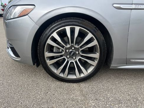 Used 2020 Lincoln Continental AWD w/ Premium Package image 30