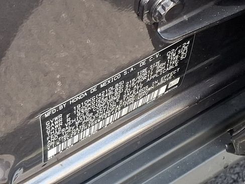 Certified 2024 Honda HR-V LX image 27
