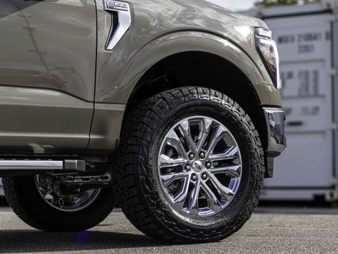 New 2025 Ford F150 Lariat w/ Equipment Group 501A Mid image 14