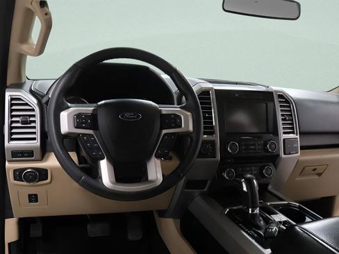 Used 2015 Ford F150 Lariat AWD/4WD image 9