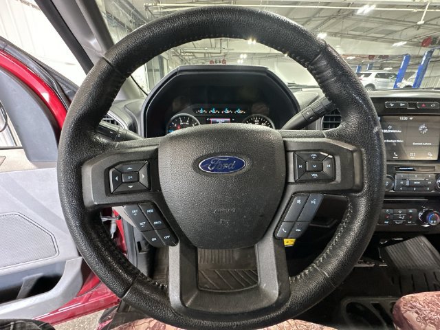 Used 2016 Ford F150 XLT w/ Equipment Group 302A Luxury AWD/4WD image 15