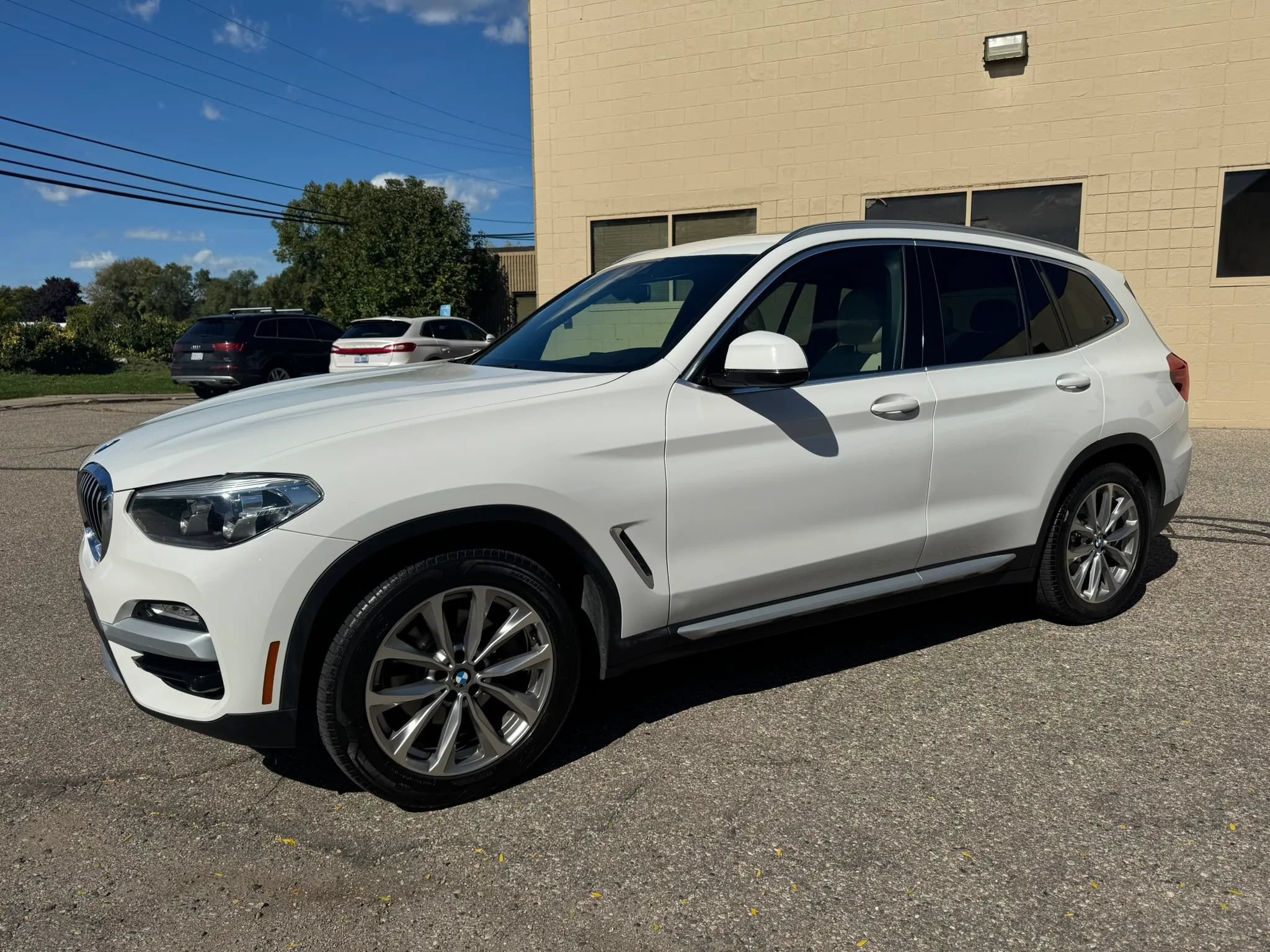 Used 2019 BMW X3 xDrive30i AWD/4WD image 4