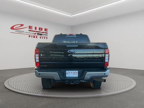 Used 2022 Ford F250 Lariat image 5