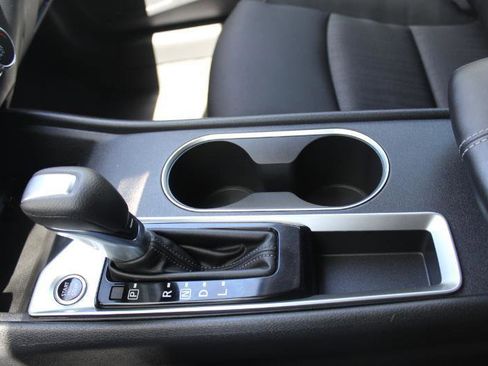 Used 2022 Nissan Altima 2.5 SV FWD image 30