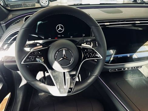 New 2026 Mercedes-Benz E 450 4MATIC Sedan image 3