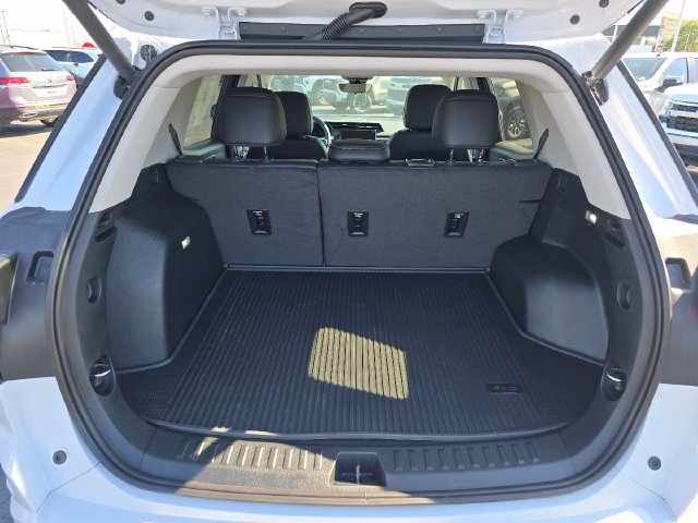 New 2027 GMC Terrain Denali w/ LPO, Floor Liner Package AWD/4WD image 21