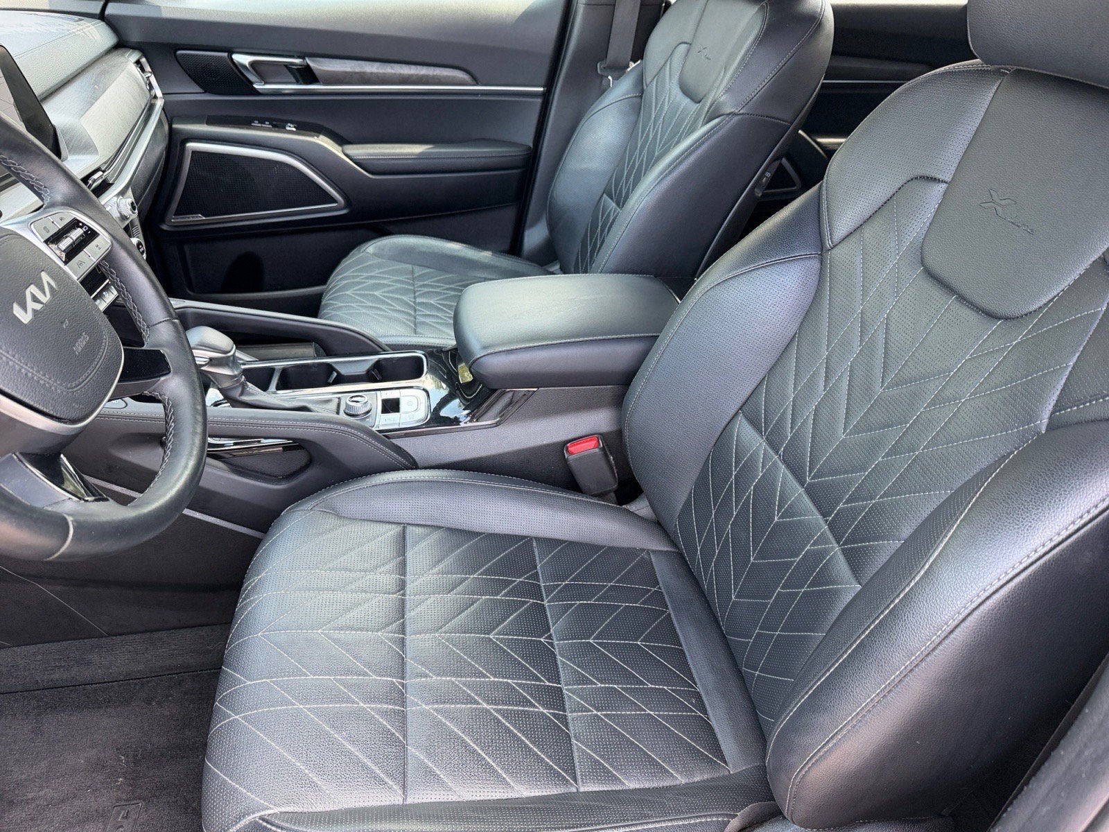 Used 2024 Kia Telluride EX X-Line AWD/4WD image 10