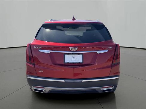 Used 2024 Cadillac XT5 Premium Luxury w/ Technology Package AWD/4WD image 4