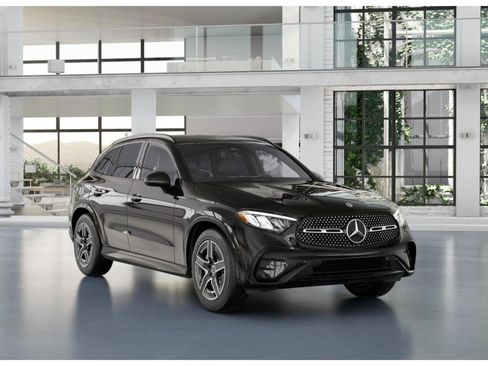 Certified 2025 Mercedes-Benz GLC 350e 4MATIC image 38