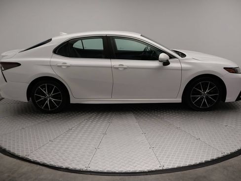 Certified 2023 Toyota Camry SE FWD image 7