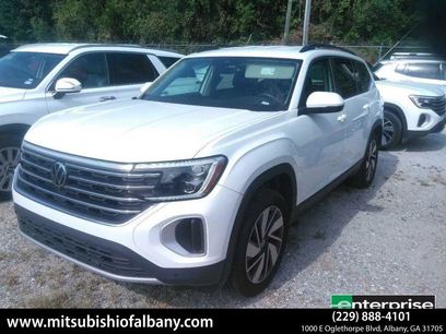 Used 2025 Volkswagen Atlas SE