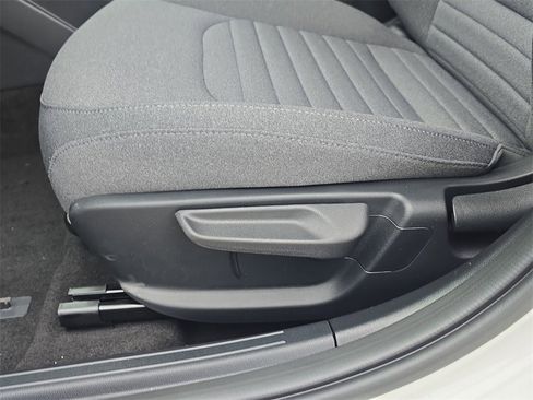 New 2025 Kia K4 EX image 22