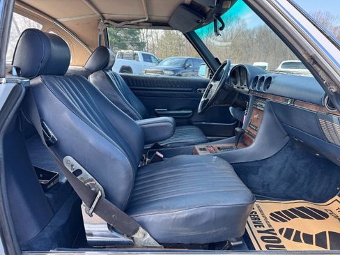 Used 1989 Mercedes-Benz 560 SL image 24