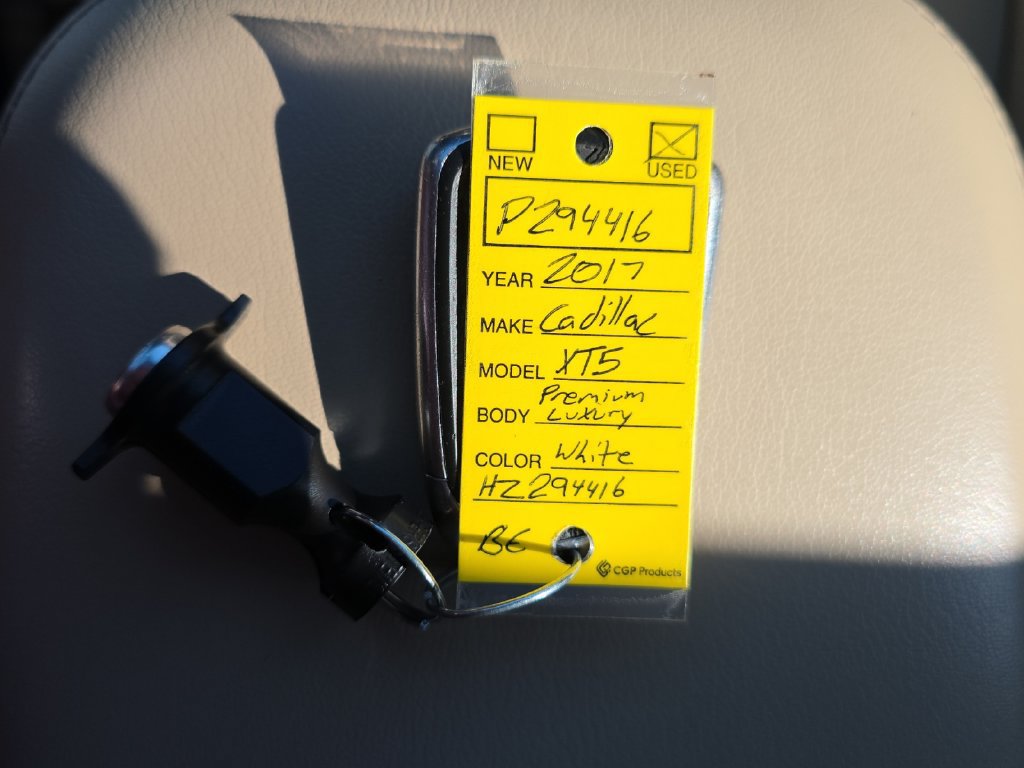 Used 2017 Cadillac XT5 Premium Luxury FWD image 22