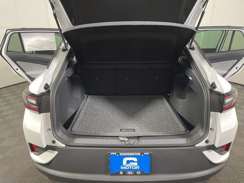 New 2026 Volkswagen ID.4 Pro AWD/4WD image 21