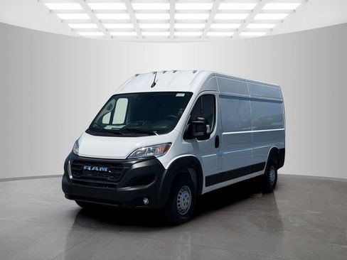 New 2026 RAM ProMaster 2500 w/ Convenience Group FWD image 3