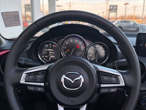 Certified 2024 MAZDA MX-5 Miata Club w/ Brembo/BBS Recaro Package image 27