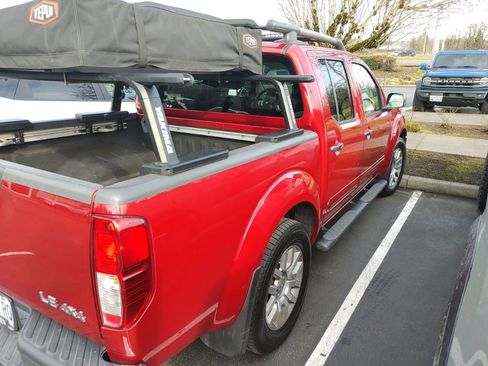 Used 2010 Nissan Frontier LE w/ LE Value Truck Pkg image 5