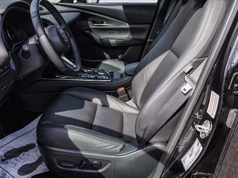 Used 2025 MAZDA CX-30 AWD 2.5 S w/ Preferred Package image 11