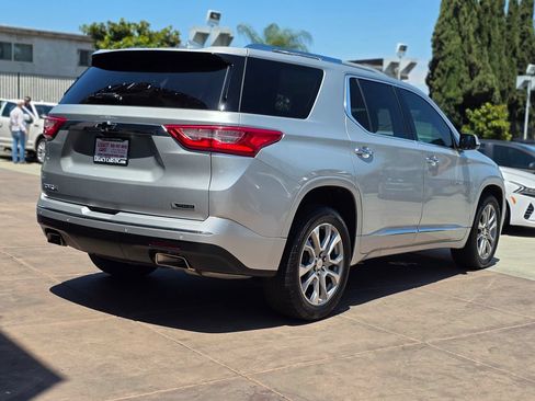 Used 2018 Chevrolet Traverse Premier AWD/4WD image 12