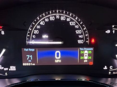 Used 2017 Cadillac XT5 FWD w/ LPO, Wheel Lock Package image 23