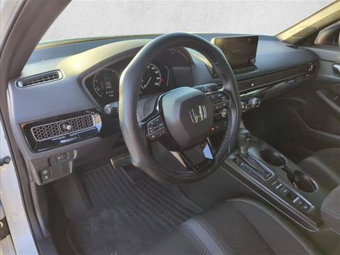 Used 2023 Honda Civic Sport image 12